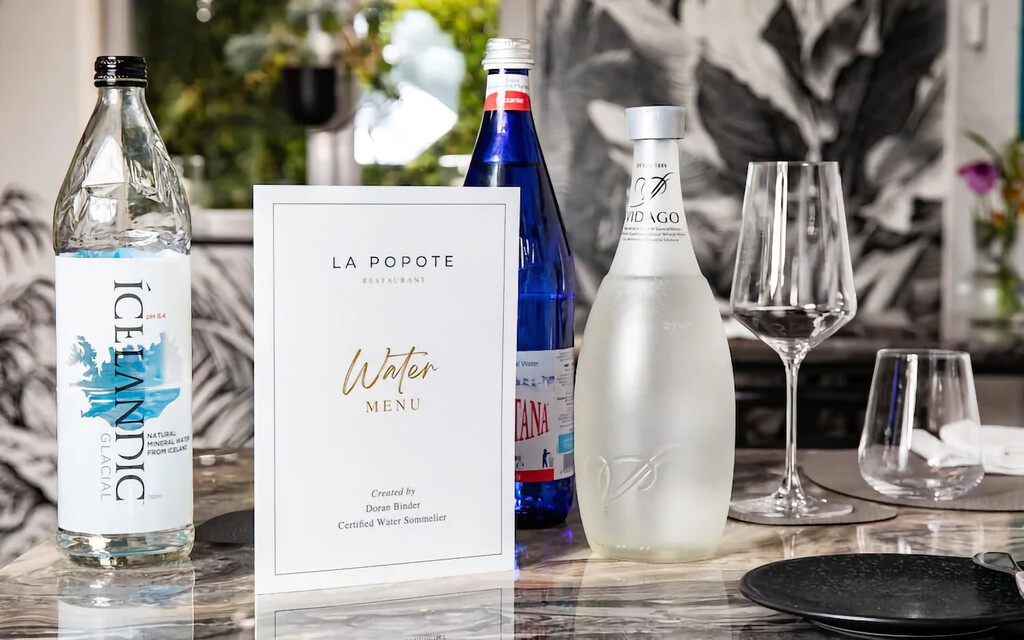 Un restaurante de Reino Unido hace historia con su primera carta de aguas. También sirven agua del grifo gratis